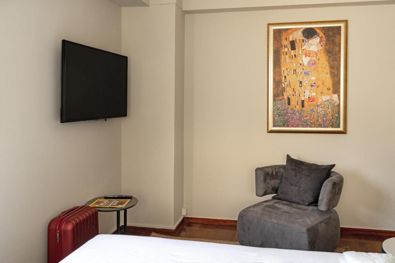 Aeolos Luxury Suites Atenas Exterior foto